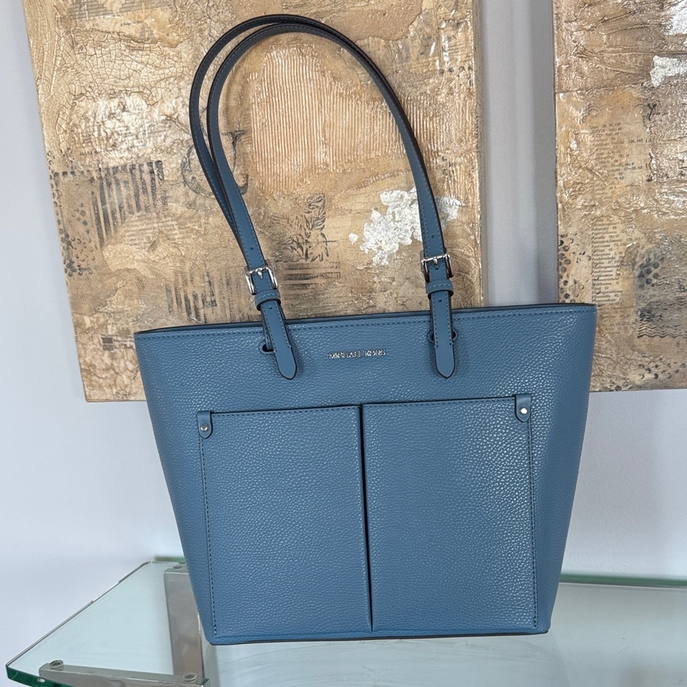 Michael Kors Jet Set Travel Tote